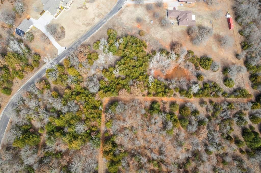114 Timber Lake Drive Property Photo 8