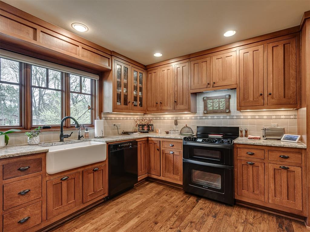 1100 Woodrow Court Property Photo 13