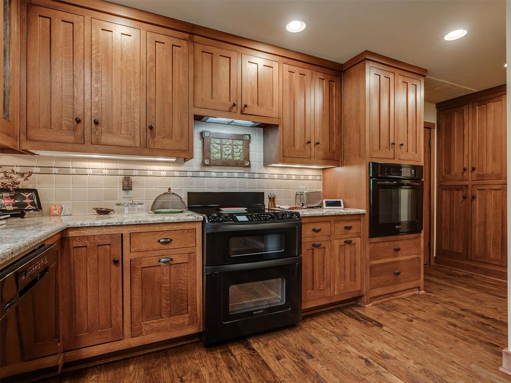 1100 Woodrow Court Property Photo 15