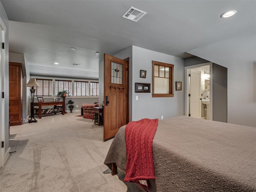 1100 Woodrow Court Property Photo 35