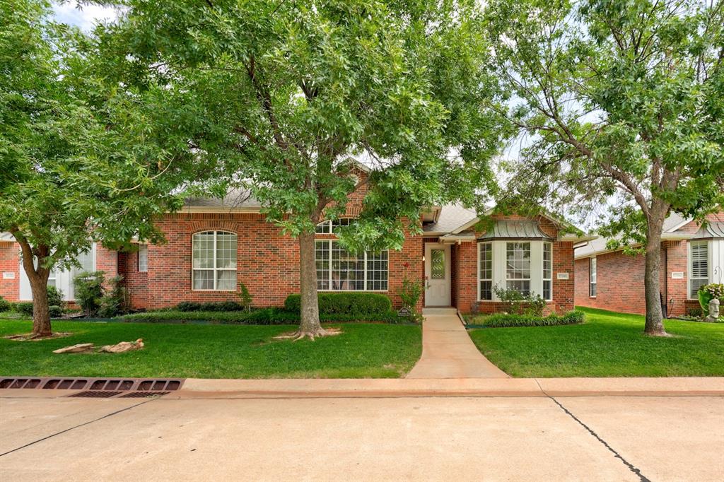 15508 Swallowtail Road Property Photo 2