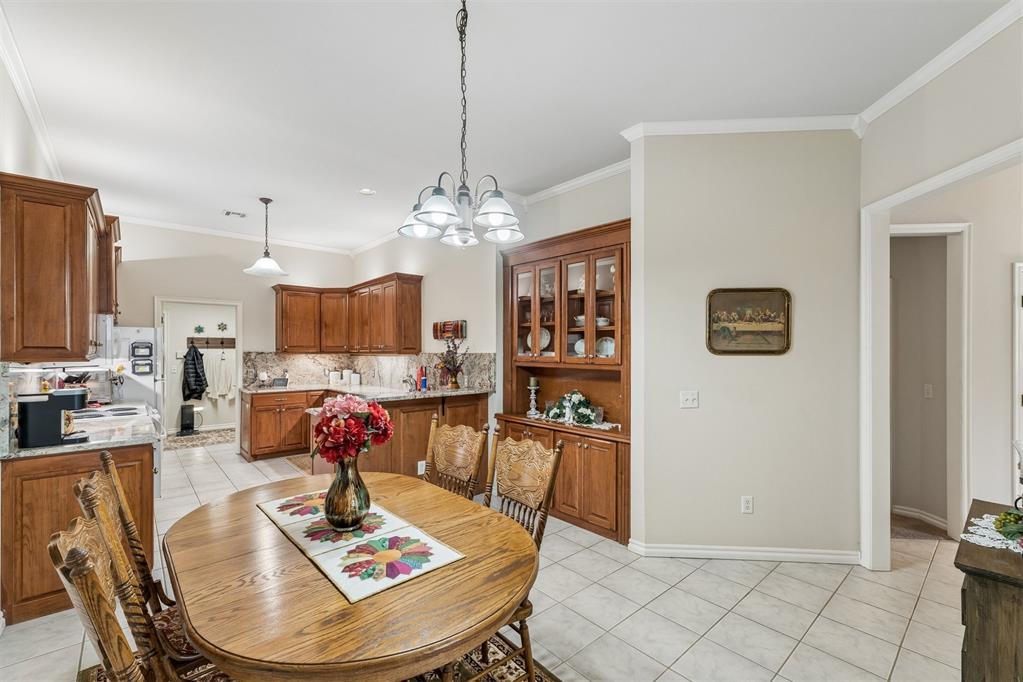 15508 Swallowtail Road Property Photo 16