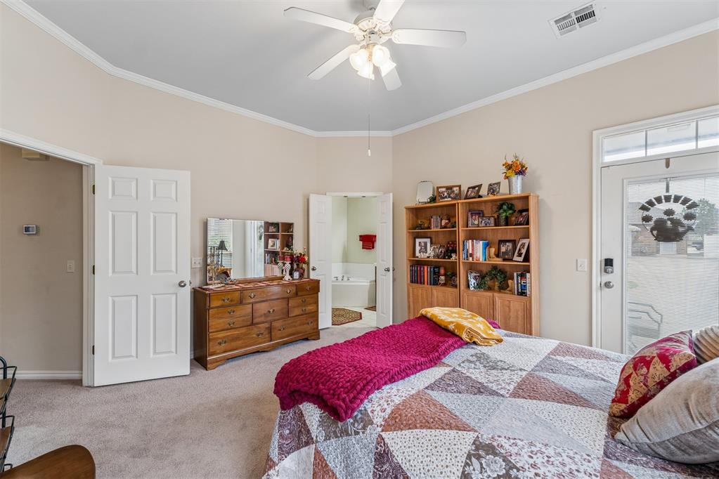 15508 Swallowtail Road Property Photo 22