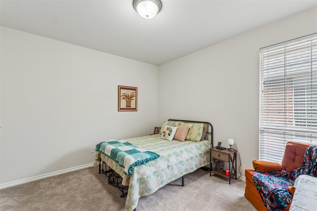15508 Swallowtail Road Property Photo 27