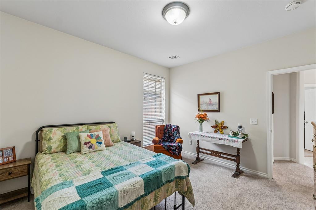15508 Swallowtail Road Property Photo 28