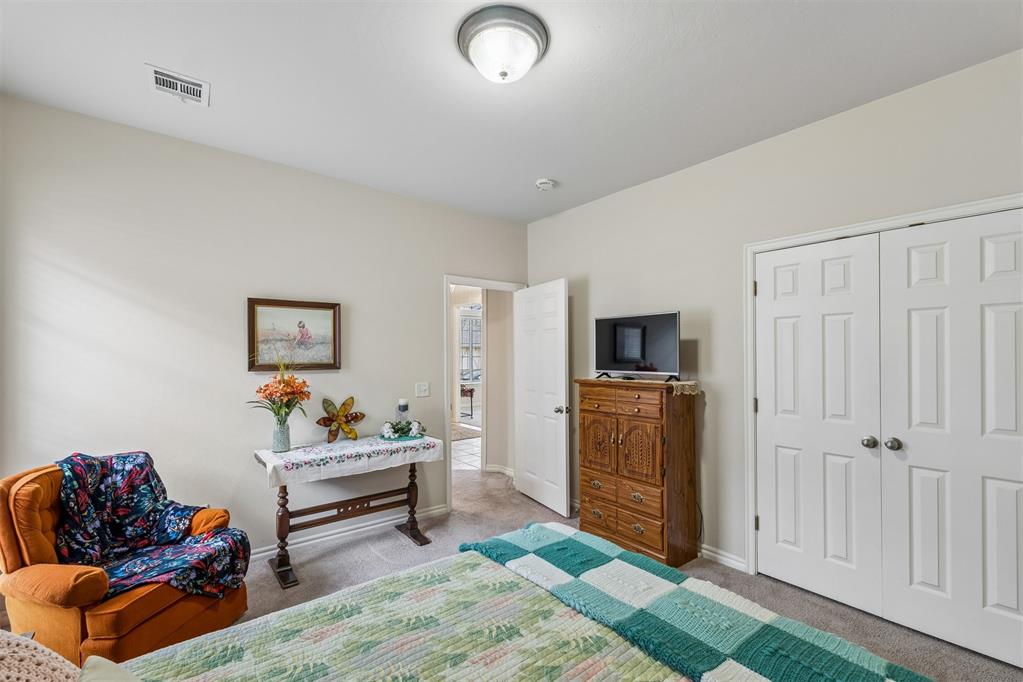 15508 Swallowtail Road Property Photo 29