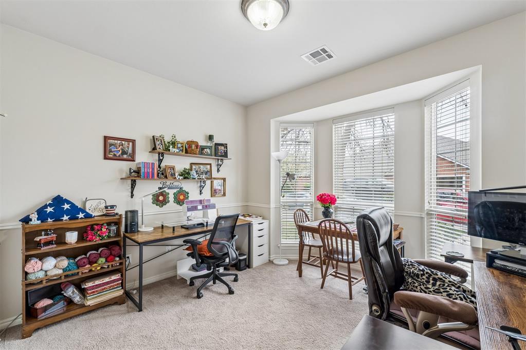 15508 Swallowtail Road Property Photo 33