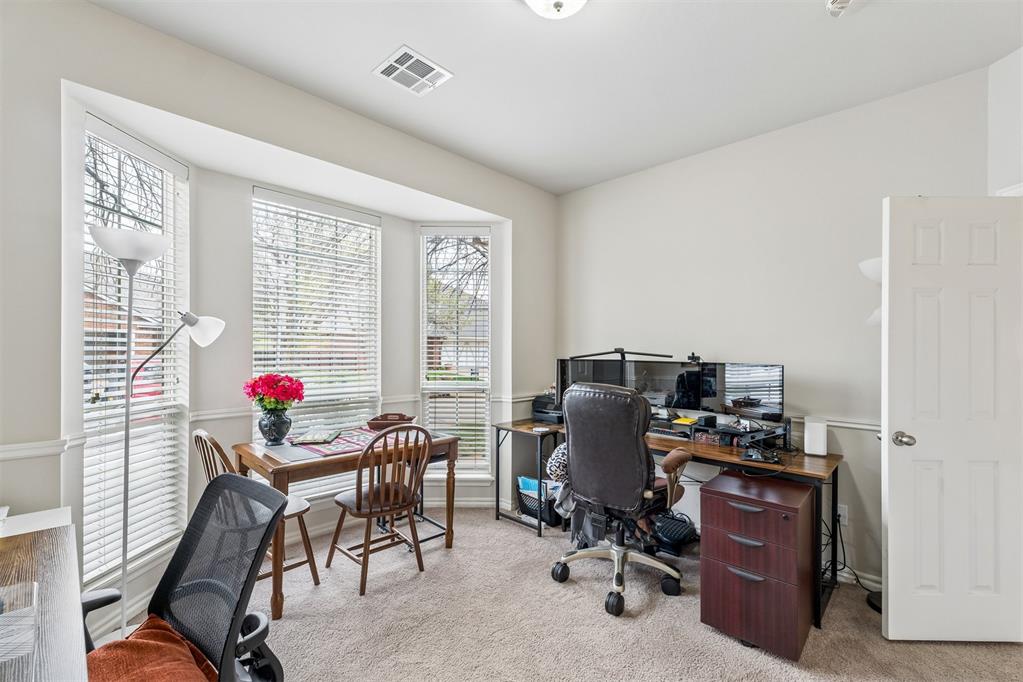 15508 Swallowtail Road Property Photo 34