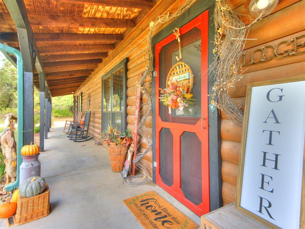 3721 S Choctaw Road Property Photo 4