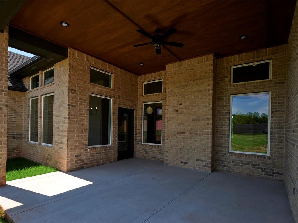 408 Basin Way Property Photo 7