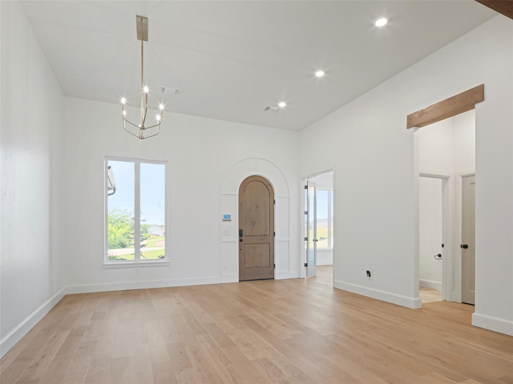 408 Basin Way Property Photo 8