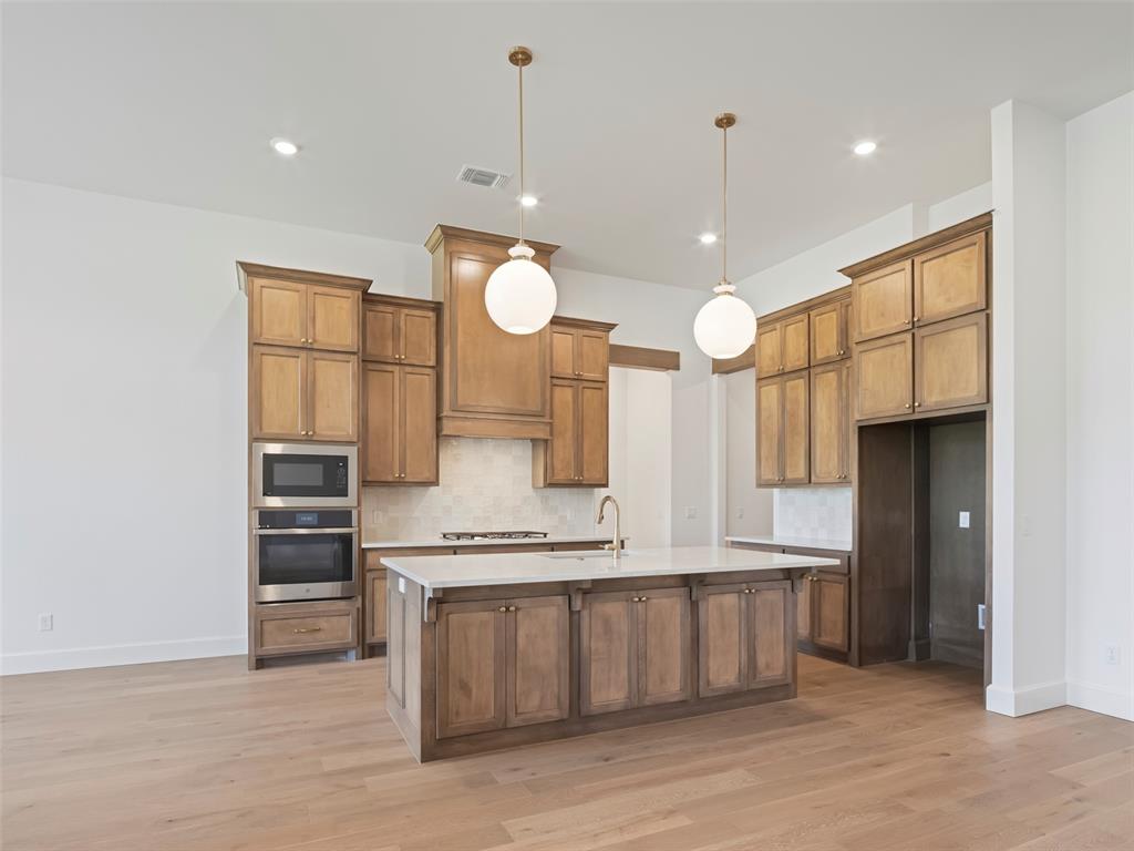 408 Basin Way Property Photo 14