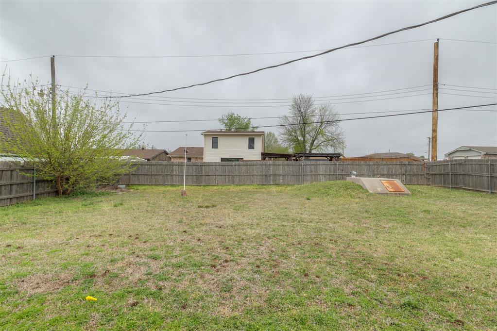 200 E Beech Avenue Property Photo 4