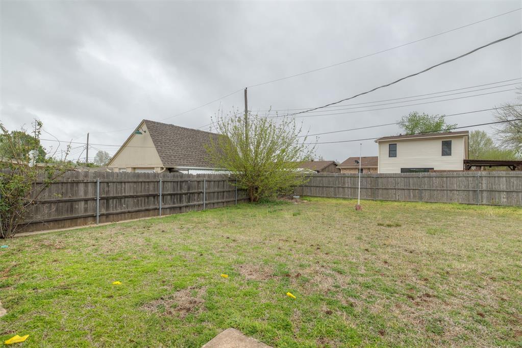 200 E Beech Avenue Property Photo 5