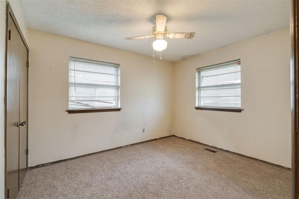 200 E Beech Avenue Property Photo 29