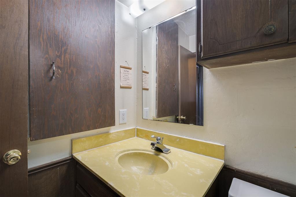 200 E Beech Avenue Property Photo 32