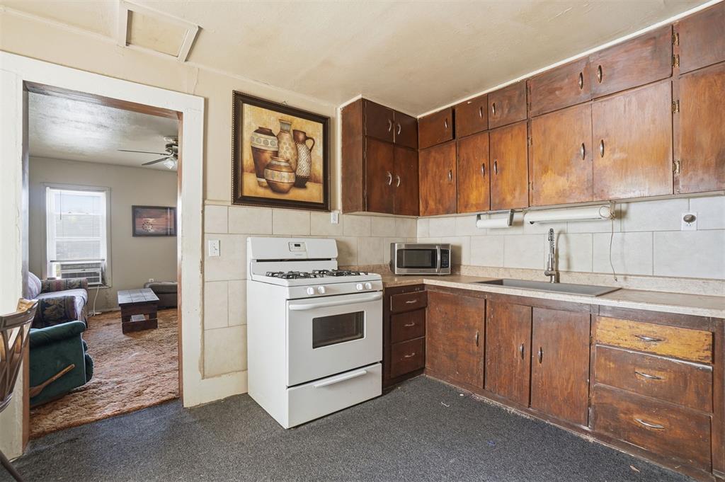 224 Texas Avenue Property Photo 7
