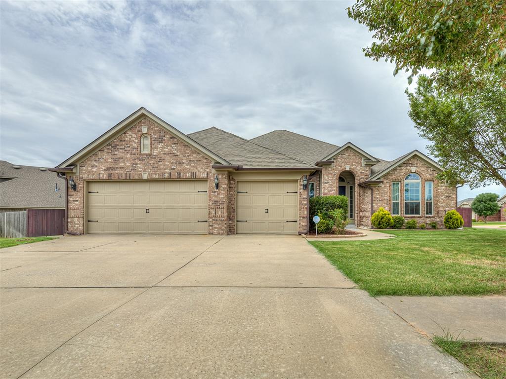 18501 El Greco Drive Property Photo 1