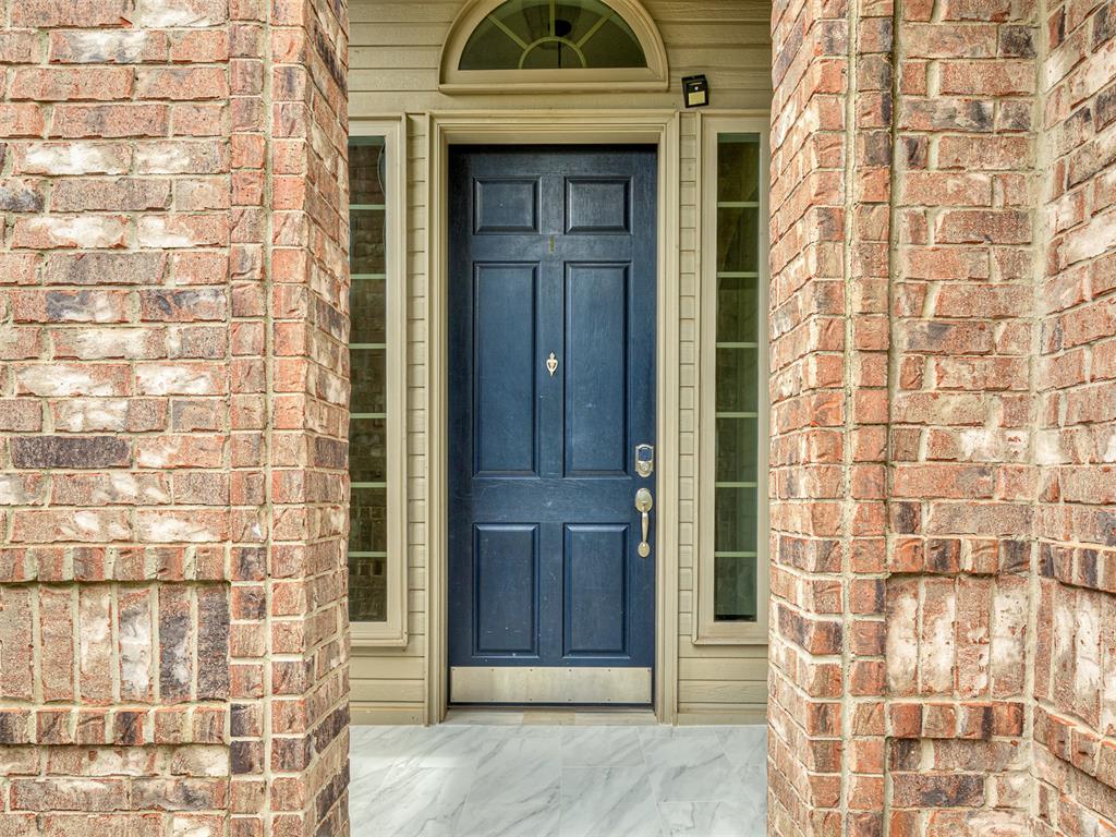 18501 El Greco Drive Property Photo 4