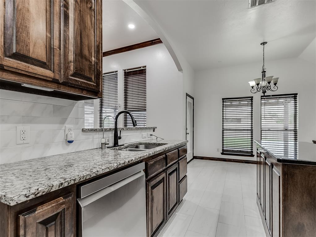 18501 El Greco Drive Property Photo 14