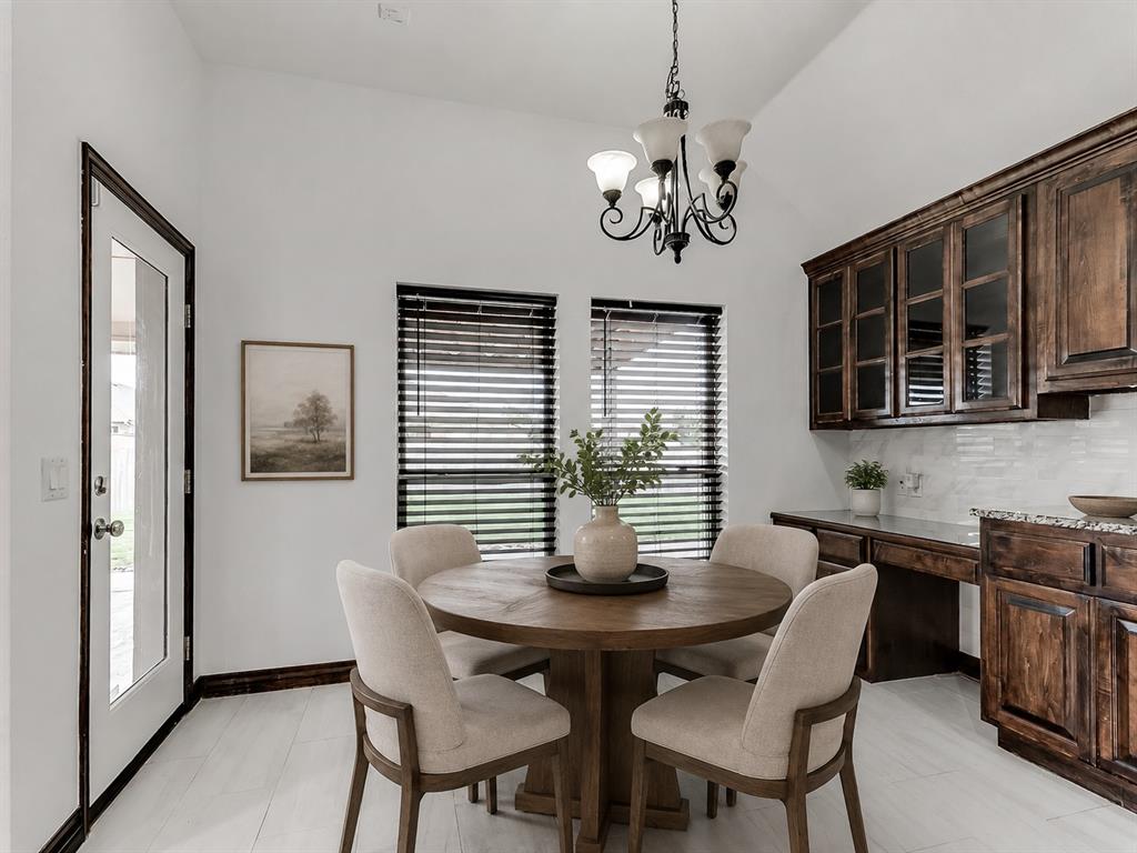 18501 El Greco Drive Property Photo 15