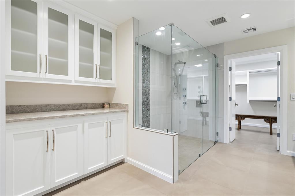 1708 Randel Road Property Photo 8