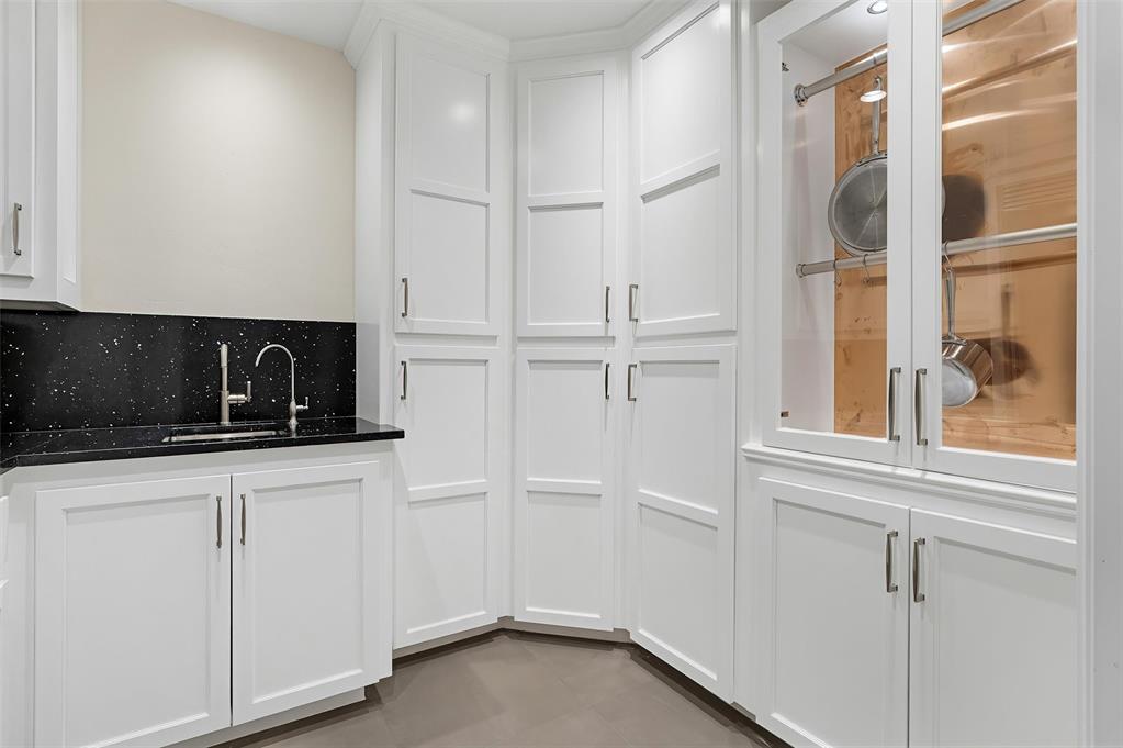 1708 Randel Road Property Photo 12