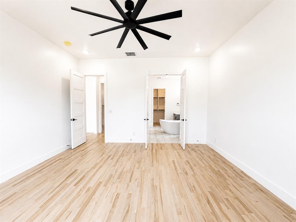15513 Echo Park Drive Property Photo 14