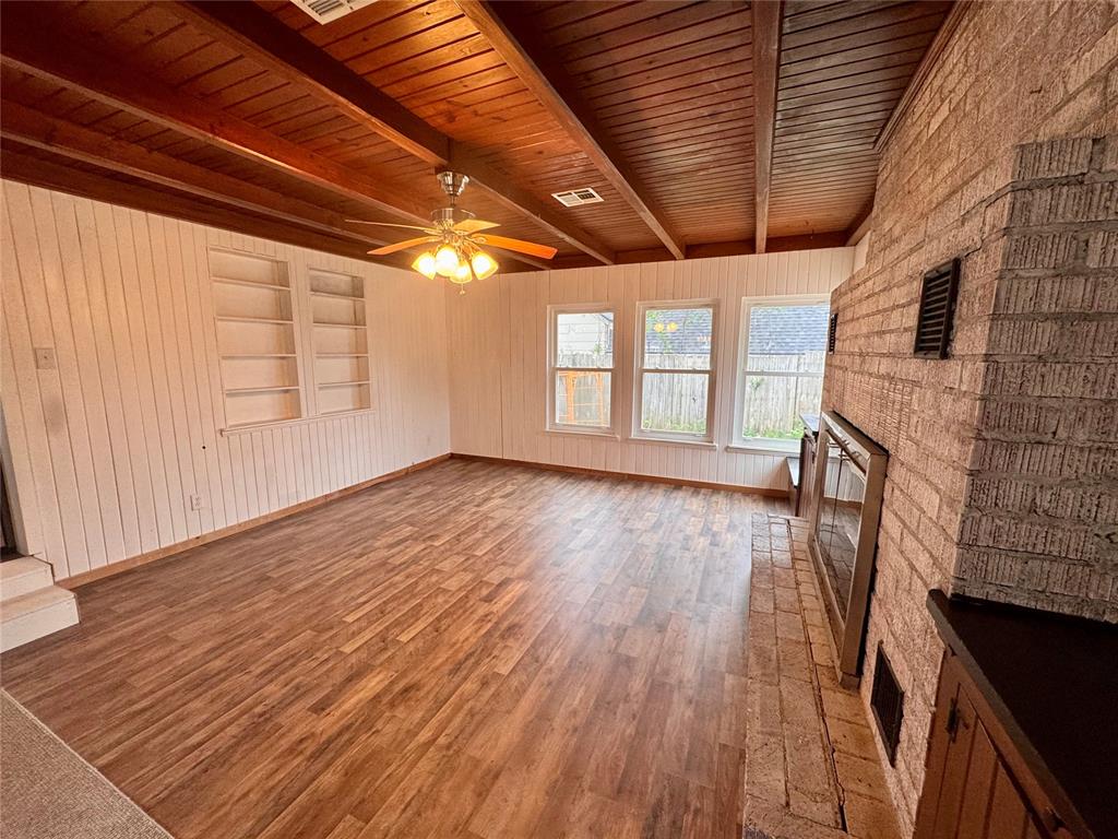 1003 Mckinley Street Property Photo 13