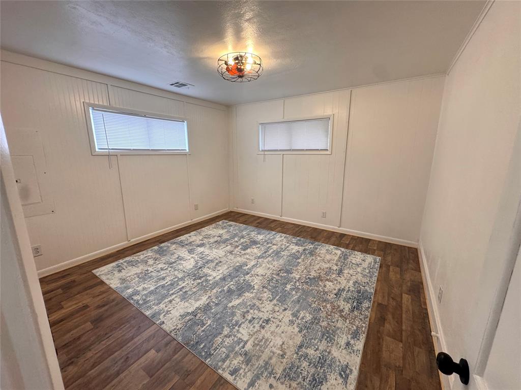 1003 Mckinley Street Property Photo 21
