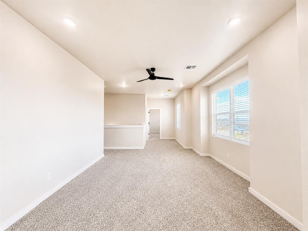 18020 Fields Drive Property Photo 23