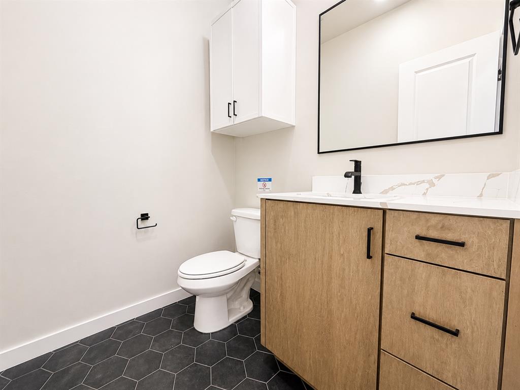18020 Fields Drive Property Photo 29