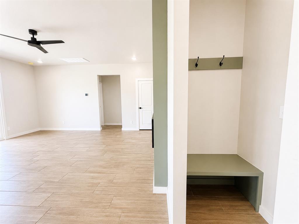 18020 Fields Drive Property Photo 31