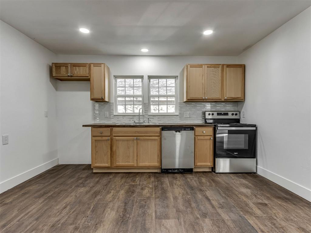 509 E Cherry Street Property Photo 8