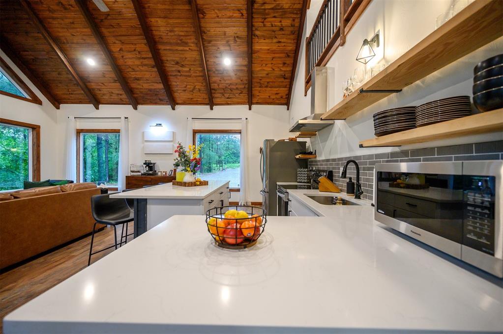 1194 Camp Ranch Road Property Photo 6