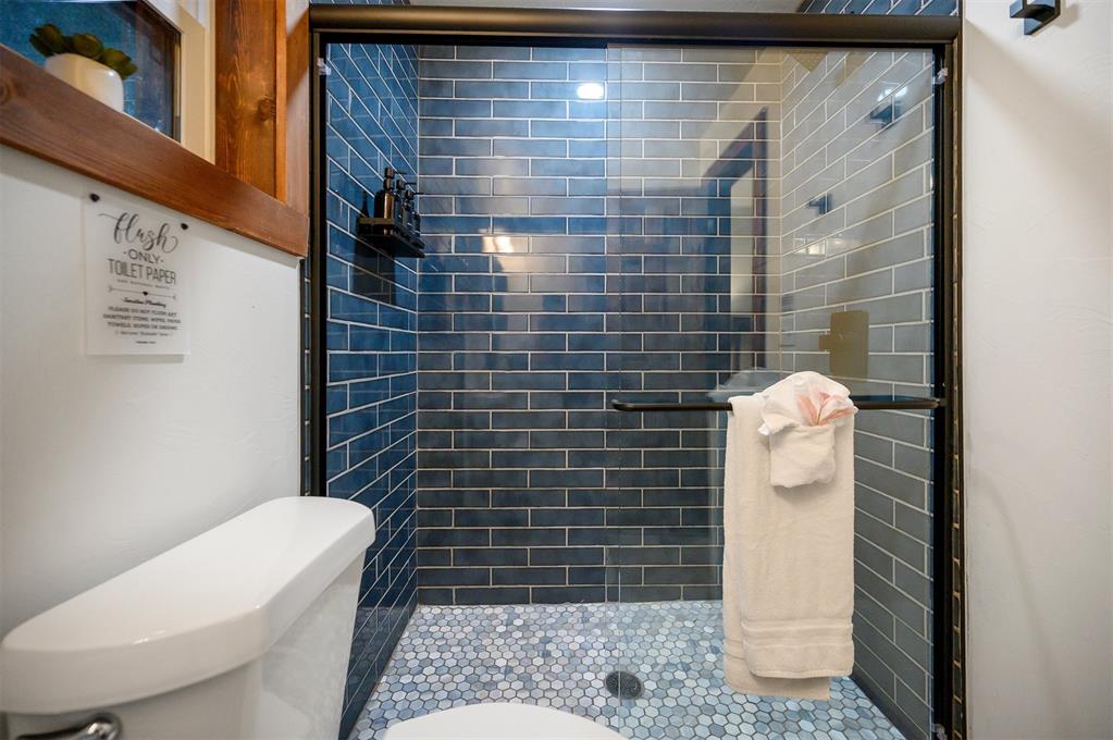 1194 Camp Ranch Road Property Photo 11