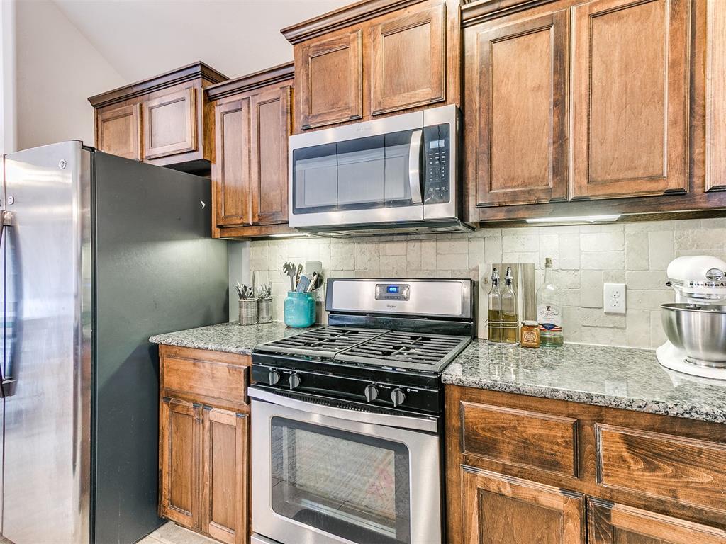 16212 Juliet Drive Property Photo 6