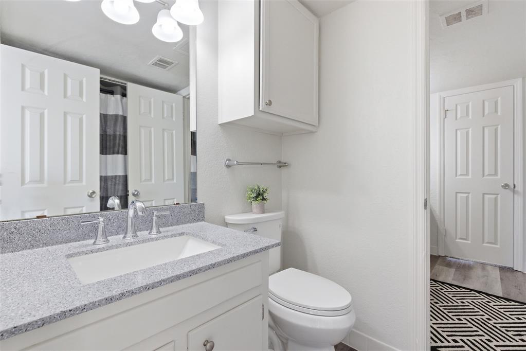 6100 N Brookline 28 Property Photo 12