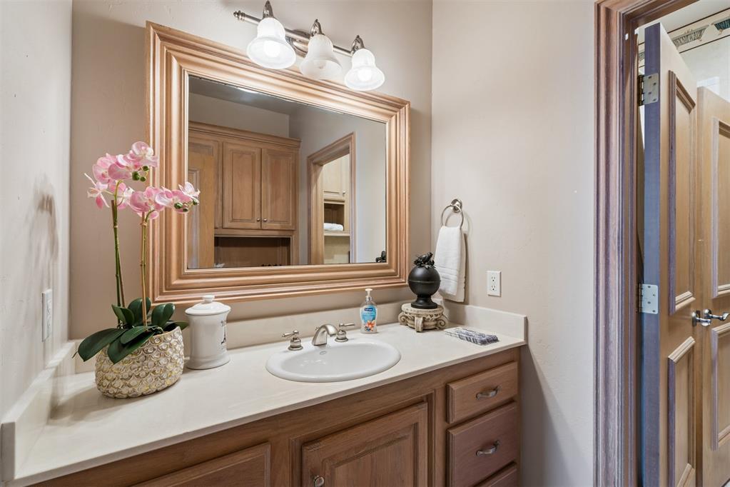 18709 Saddle River Drive Property Photo 29
