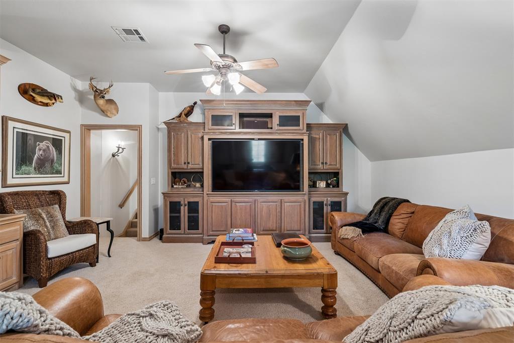 18709 Saddle River Drive Property Photo 33