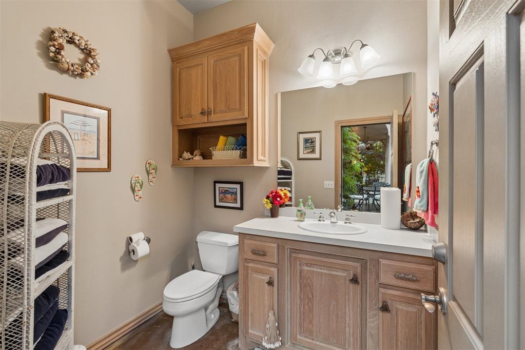 18709 Saddle River Drive Property Photo 39
