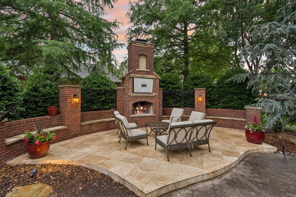 18709 Saddle River Drive Property Photo 44