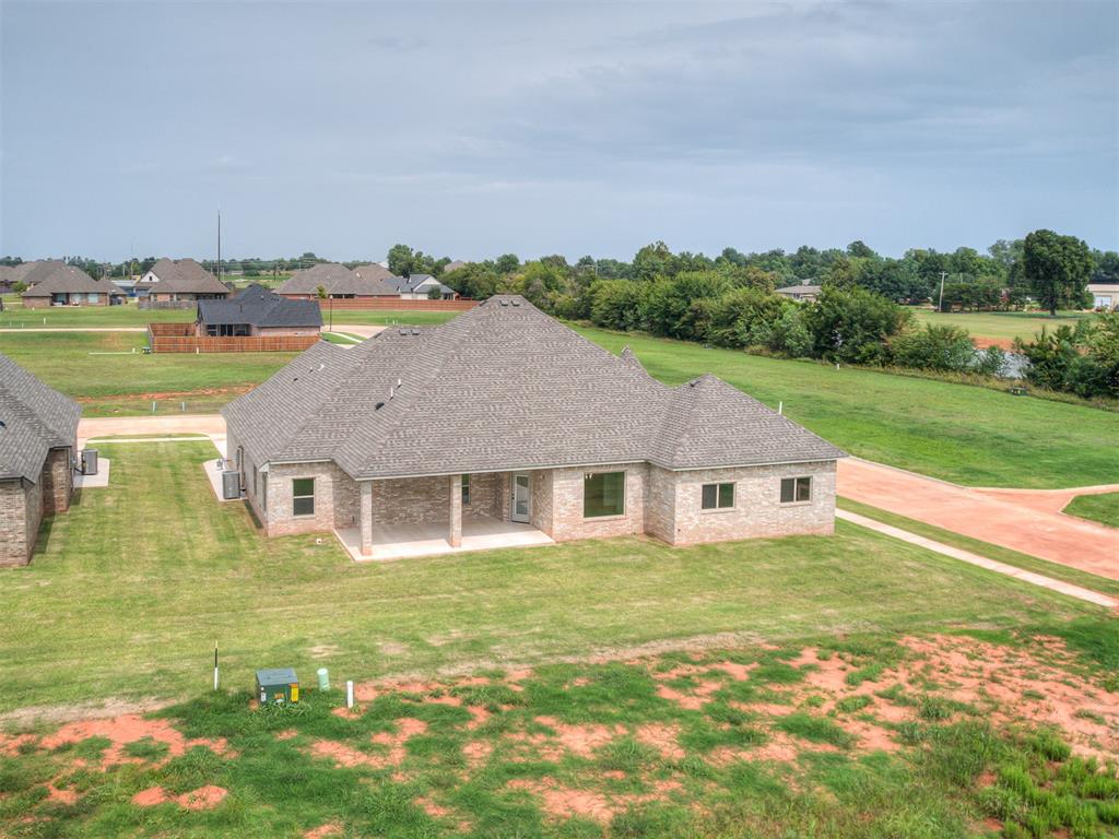 2114 W Cole Drive Property Photo 49