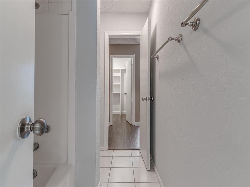 3719 River Oaks Drive Property Photo 16