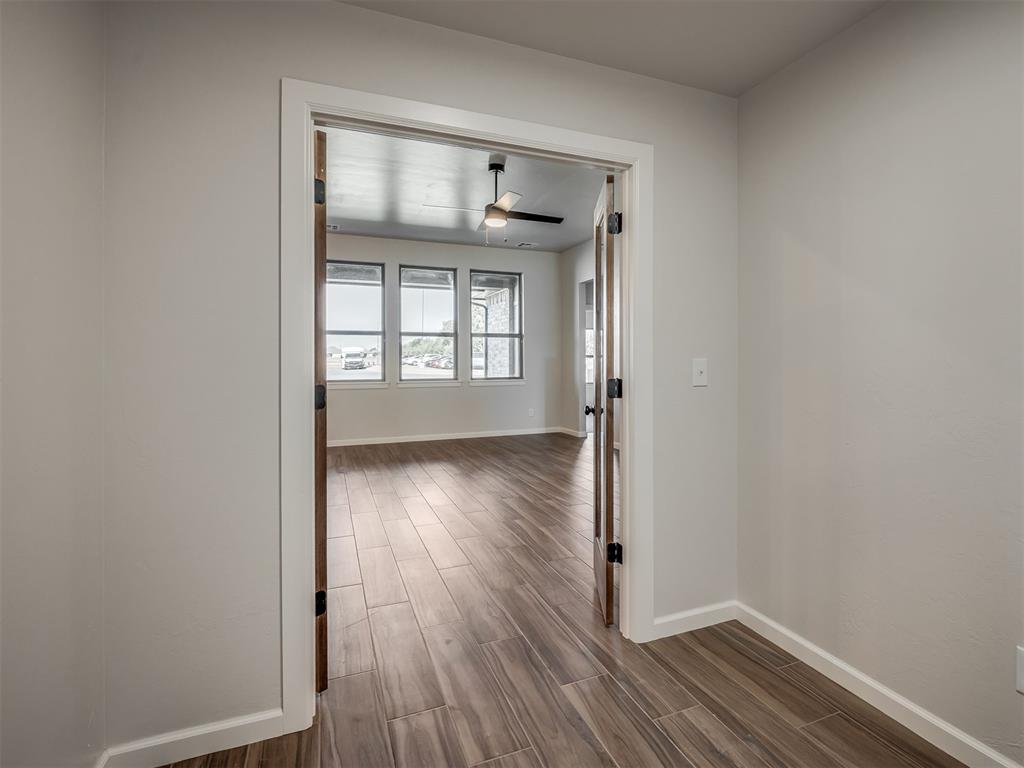5105 Misty Wood Lane Property Photo 8