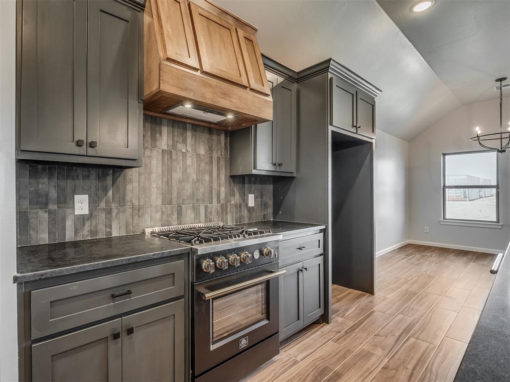 5105 Misty Wood Lane Property Photo 14