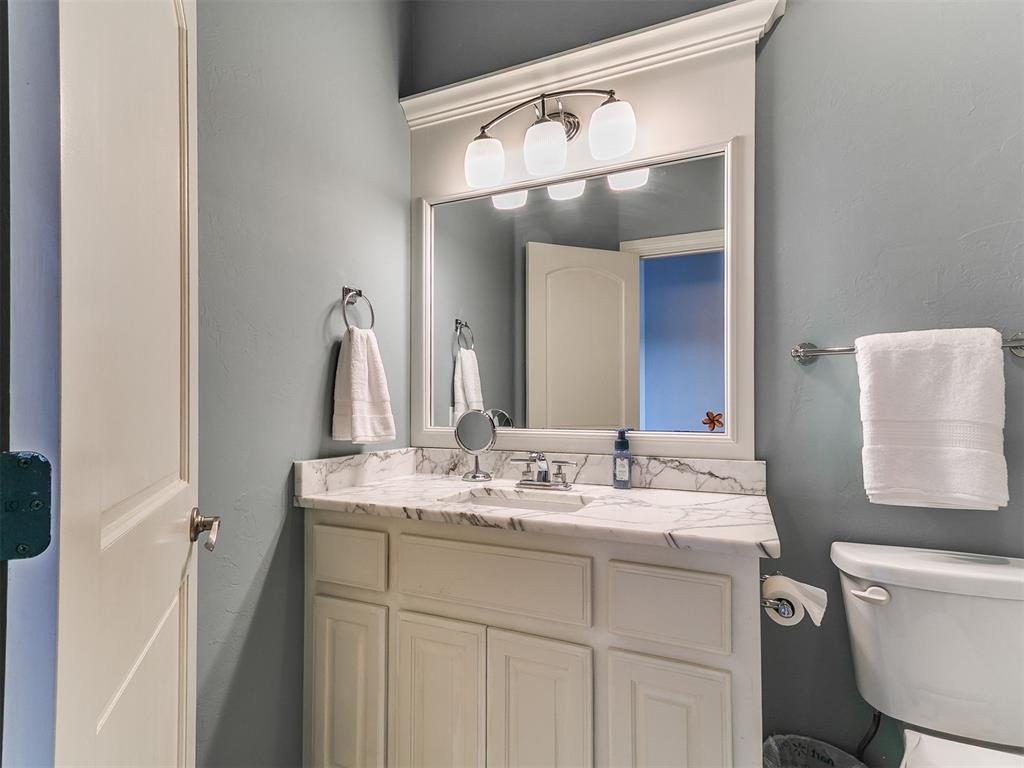11235 Nw 150th Street Property Photo 40