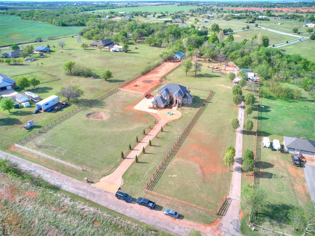 11235 Nw 150th Street Property Photo 47