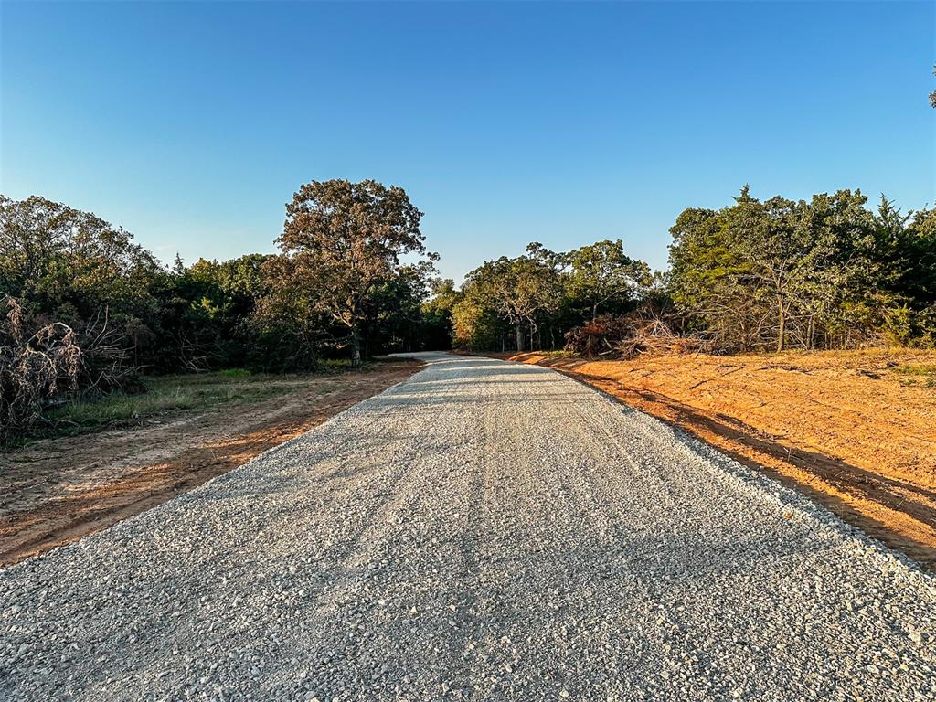 002 E 1060 Road Property Photo 21