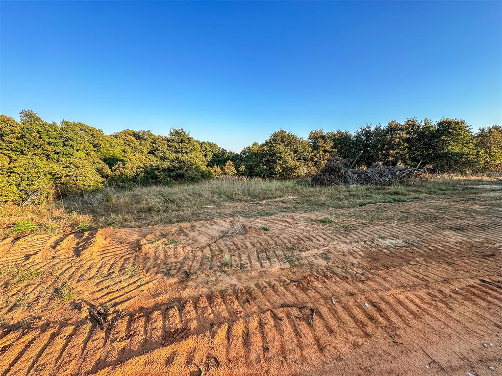 002 E 1060 Road Property Photo 24